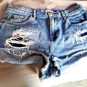 BULLHEAD DENIM SHORTS